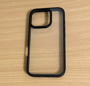 Чехол для iPhone 16 Pro (1 фото из 4)