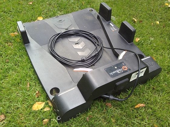 BAASIJAAMA + 8 M KAABEL (Redback RM24A-15-28V)