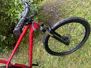 Trek XCaliber 8 29” L - XL raam ( 21.5 inch ) ! (6 foto / 8)