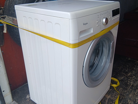 Pesumasin whirlpool 7kg + kohaletoimetamine