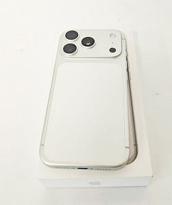 Mobiiltelefon Apple iPhone 17 Pro 256GB (4 foto / 4)