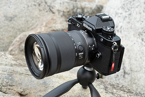 Nikon Zf + NIKKOR Z 24–120mm f/4 S + NEEWER CA063 grip (1 foto / 5)