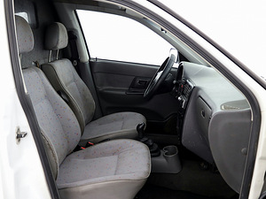 Volkswagen Caddy Kasten 1.9 SDI 47kW (6 foto / 7)