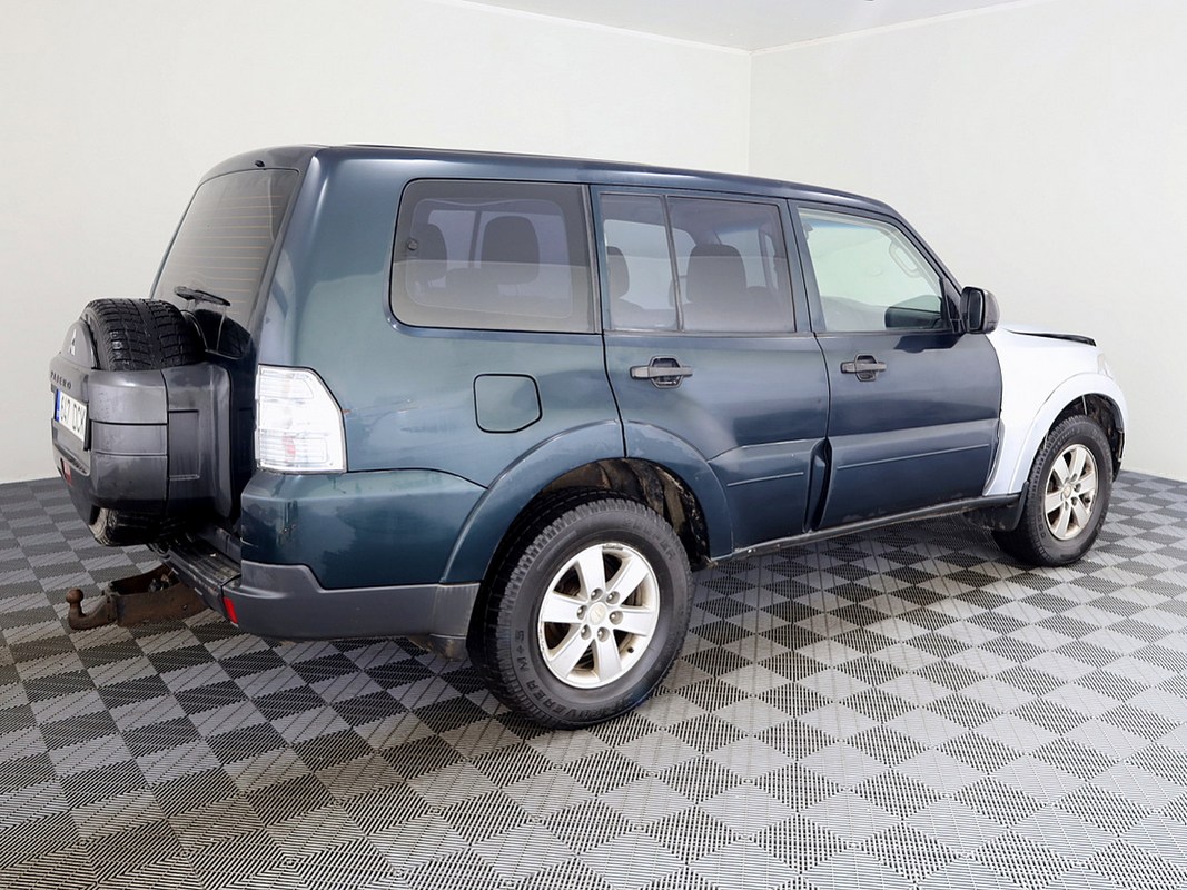 Mitsubishi Pajero Comfort 3.2 Di-D 118kW