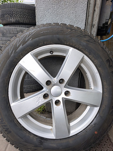 HONDA CR-V veljed talve rehvidega 225/65/17 (4 foto / 8)