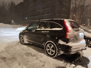 HONDA CR-V veljed talve rehvidega 225/65/17 (8 foto / 8)