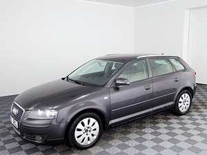 Audi A3 Comfortline Sportback ATM 1.6 75kW (2 foto / 7)