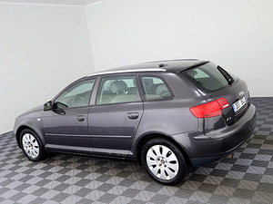 Audi A3 Comfortline Sportback ATM 1.6 75kW (4 foto / 7)