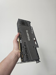 RTX 3080 Gigabyte Gaming (5 фото из 5)