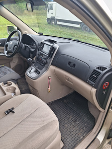 Продам автомобиль (1 фото из 8)