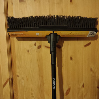 ÕUEHARI FISKARS SOLID VARREGA
