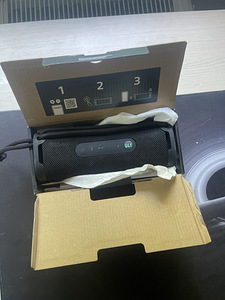 Колонка sony (3 фото из 3)