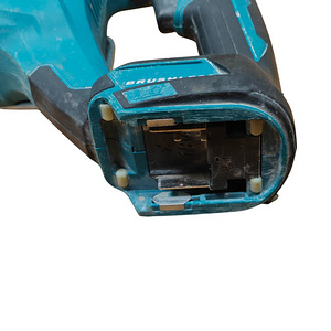 Tiigersaag Makita DJR187 ilma akuta (4 foto / 5)