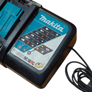 Laadija Makita DC18RC (3 foto / 5)