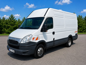 Müüa ökonoomne CNG (metaani) auto Iveco Daily 3.0 100кВ (3 фото из 10)