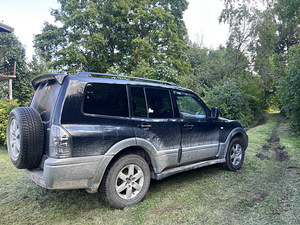 Mitsubishi Pajero 3,2 disel (3 foto / 3)
