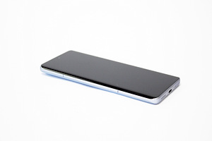 Mobiiltelefon Xiaomi 12 128GB 8GB RAM (3 foto / 3)