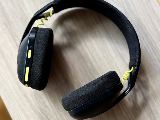 Logitech G435 juhtmevabad kõrvaklapid