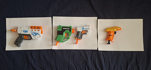 Пластиковое игрушечное оружие Nerf (7 фото из 10)