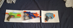 Пластиковое игрушечное оружие Nerf (9 фото из 10)