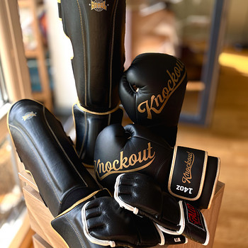 Kikkpoksi/MMA komplekt