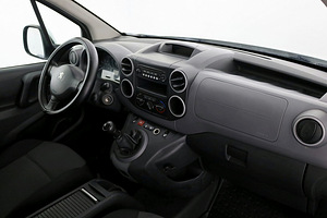 Peugeot Partner Van Facelift 1.6 HDi 55kW (5 фото из 8)