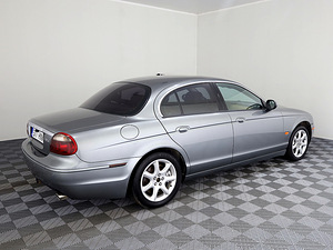 Jaguar S-Type Exclusive ATM 2.7 JTD 152kW (3 фото из 9)