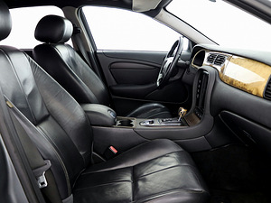 Jaguar S-Type Exclusive ATM 2.7 JTD 152kW (6 фото из 9)