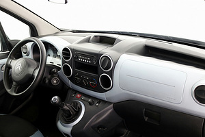 Citroen Berlingo Multispace Facelift 1.6 HDi 55kW (5 foto / 7)