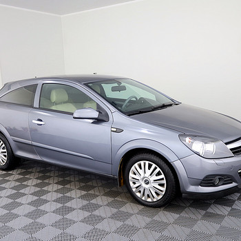 Opel Astra GTC Sport 1.9 CDTi 88kW