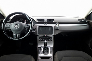 Volkswagen Passat Comfortline ATM 2.0 TDI 125kW (5 фото из 7)