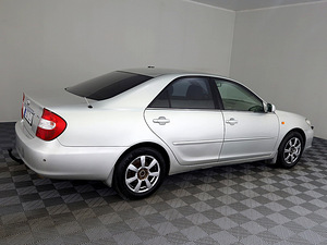 Toyota Camry Luxury ATM 2.4 112kW (3 фото из 7)