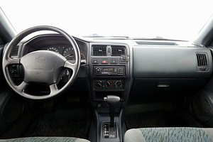 Nissan Almera Comfort ATM 1.6 73kW (5 foto / 7)