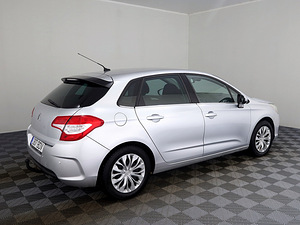 Citroen C4 Elegance 1.6 88kW (3 фото из 8)