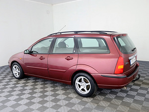 Ford Focus Ghia Facelift LPG 1.8 85kW (4 фото из 8)