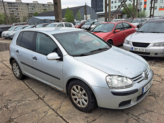 Volkswagen Golf Comfortline ATM 1.6 85kW