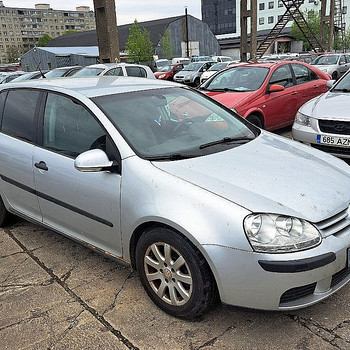 Volkswagen Golf Comfortline ATM 1.6 85kW