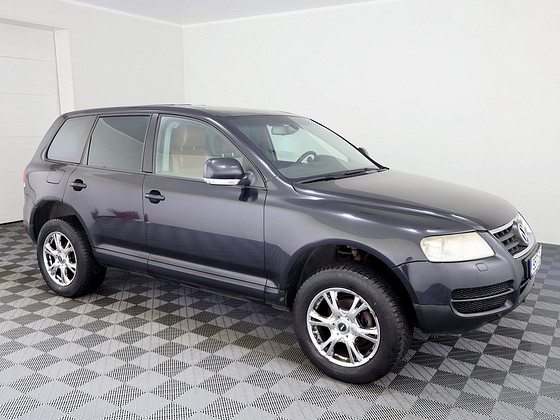 Volkswagen Touareg Highline ATM 2.5 TDI 128kW