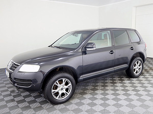 Volkswagen Touareg Highline ATM 2.5 TDI 128kW (2 фото из 7)