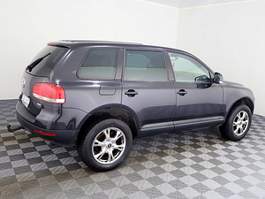 Volkswagen Touareg Highline ATM 2.5 TDI 128kW (3 фото из 7)