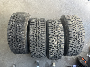 Литые диски Volkswagen (3 фото из 3)