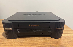 консоль Panasonic 3DO FZ-1 (1 фото из 4)