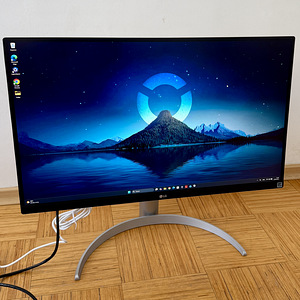 LG UltraFine 27′′ 4K IPS USB-C Monitor (2 foto / 7)