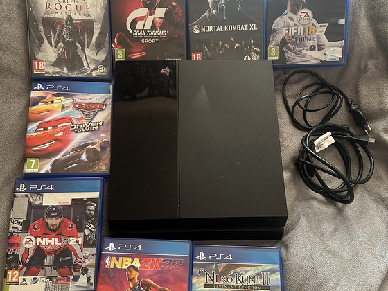 PS4