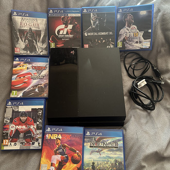 PS4
