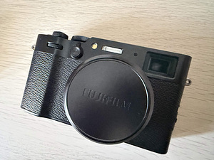 Fujifilm X100VI kaamera (5 foto / 5)