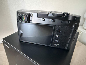 Fujifilm X100VI kaamera (2 foto / 5)