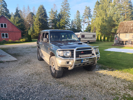 Продам pajero