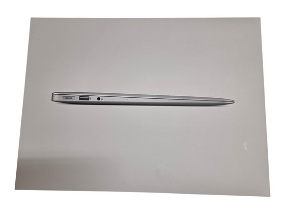 Ноутбук MacBook Air 13" 2017 128Gb + зарядка + коробка