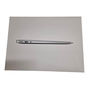 Ноутбук MacBook Air 13" 2017 128Gb + зарядка + коробка (1 фото из 5)